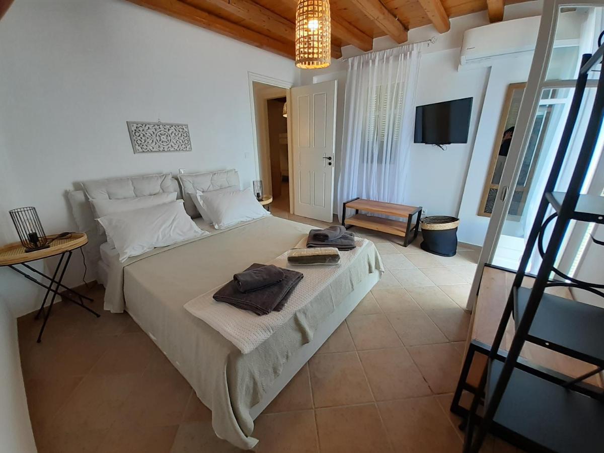 Andros 4 All Seasons Villas & Suites - Agios Petros Kipri  Zewnętrze zdjęcie